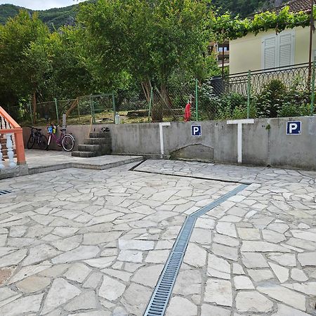 Apartment Vento Di Bocche III Котор Экстерьер фото